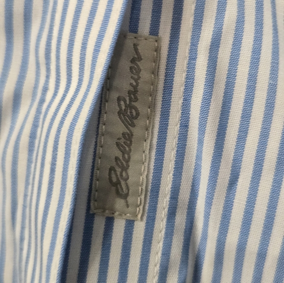 Eddie Bauer Light Blue Striped Button Down Shirt Wrinkle Free Shape Fit S Petite - Picture 4 of 5